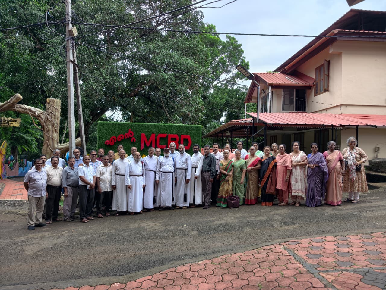 കൈസ്ഥാന സമിതി റിട്ടിറ്റു തെള്ളിയൂർ M. C.R.D യിൽ വെച്ചു നടന്നതിന്റെ ദൃശ്യം